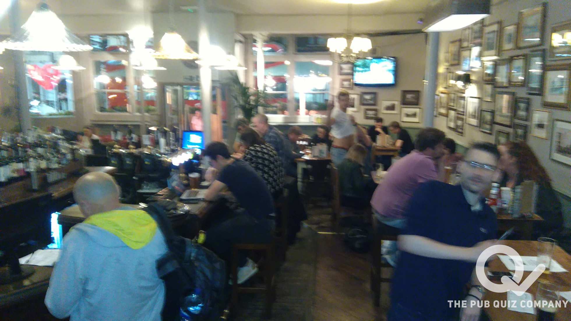 The Crown - Thursday 7th September 2017