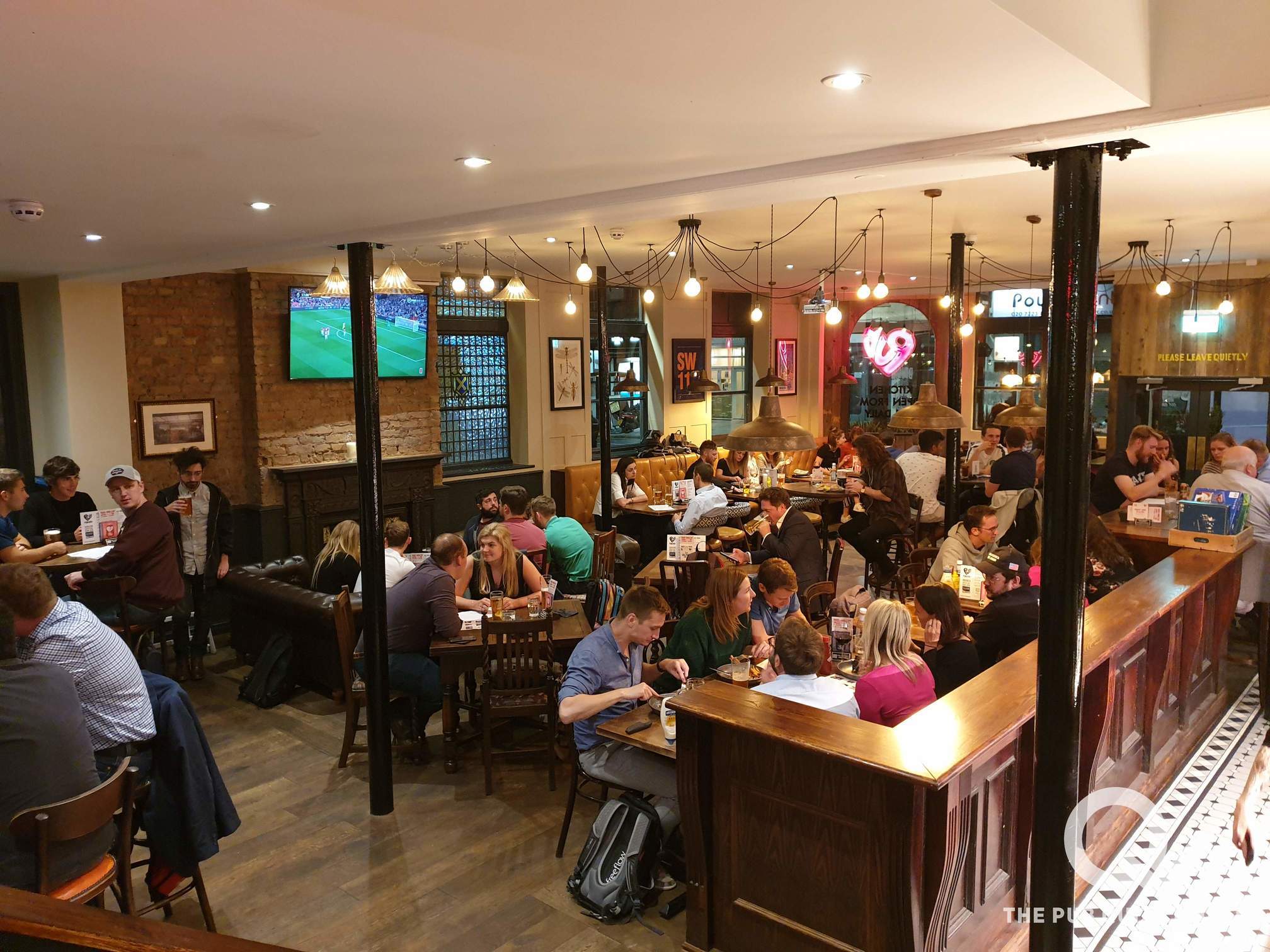 The Crown - Thursday 19th September 2019